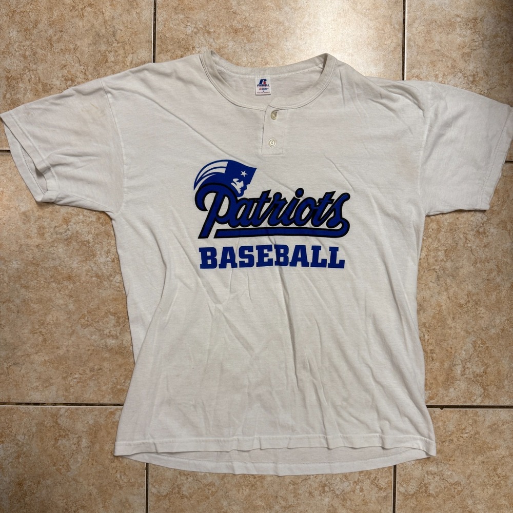 Vintage Patriots Baseball Russell Athletic NuBlend Henley T-Shirt‎ Large